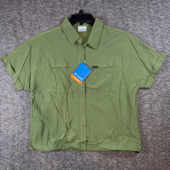 Columbia Tops - Columbia Womens Boundless Trek Button Up Vented Shirt Omni Shield Green Sz M NEW